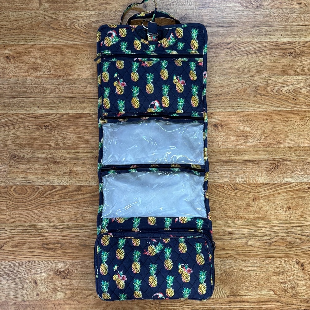Vera Bradley Pineapple Toucan Print Hanging Cosmetic Bag Toiletry Rare